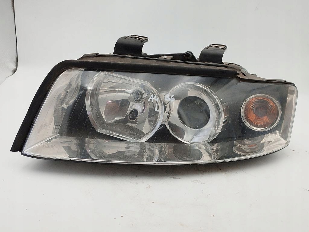 Audi A4 B6 light left front front 8E0941003F