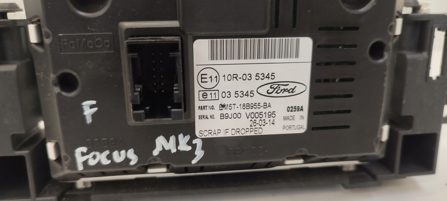 Radio EM5T18B955BA Ford Focus MK3 1,0 Ecoboost