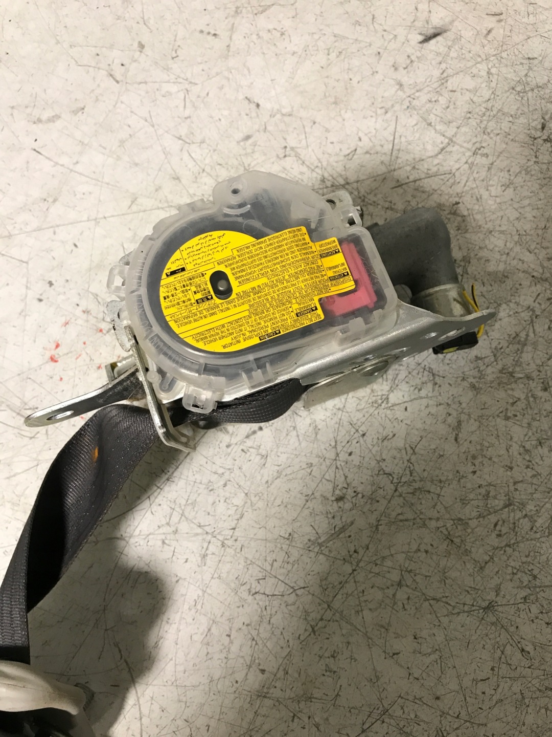 Gurten Spanner links vorne DAIHATSU SIRION II