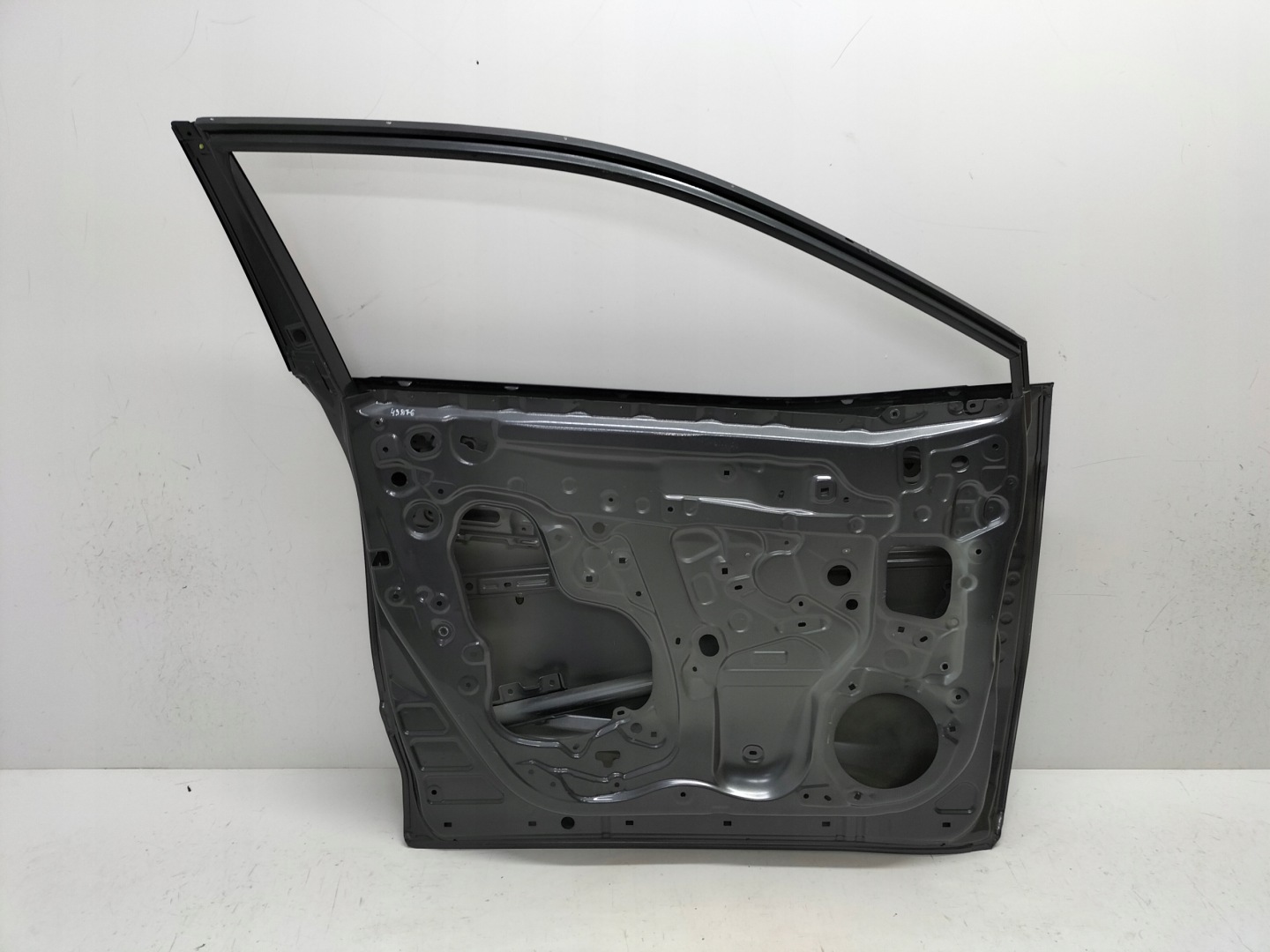 door front front left TOYOTA CHR C-HR II 23