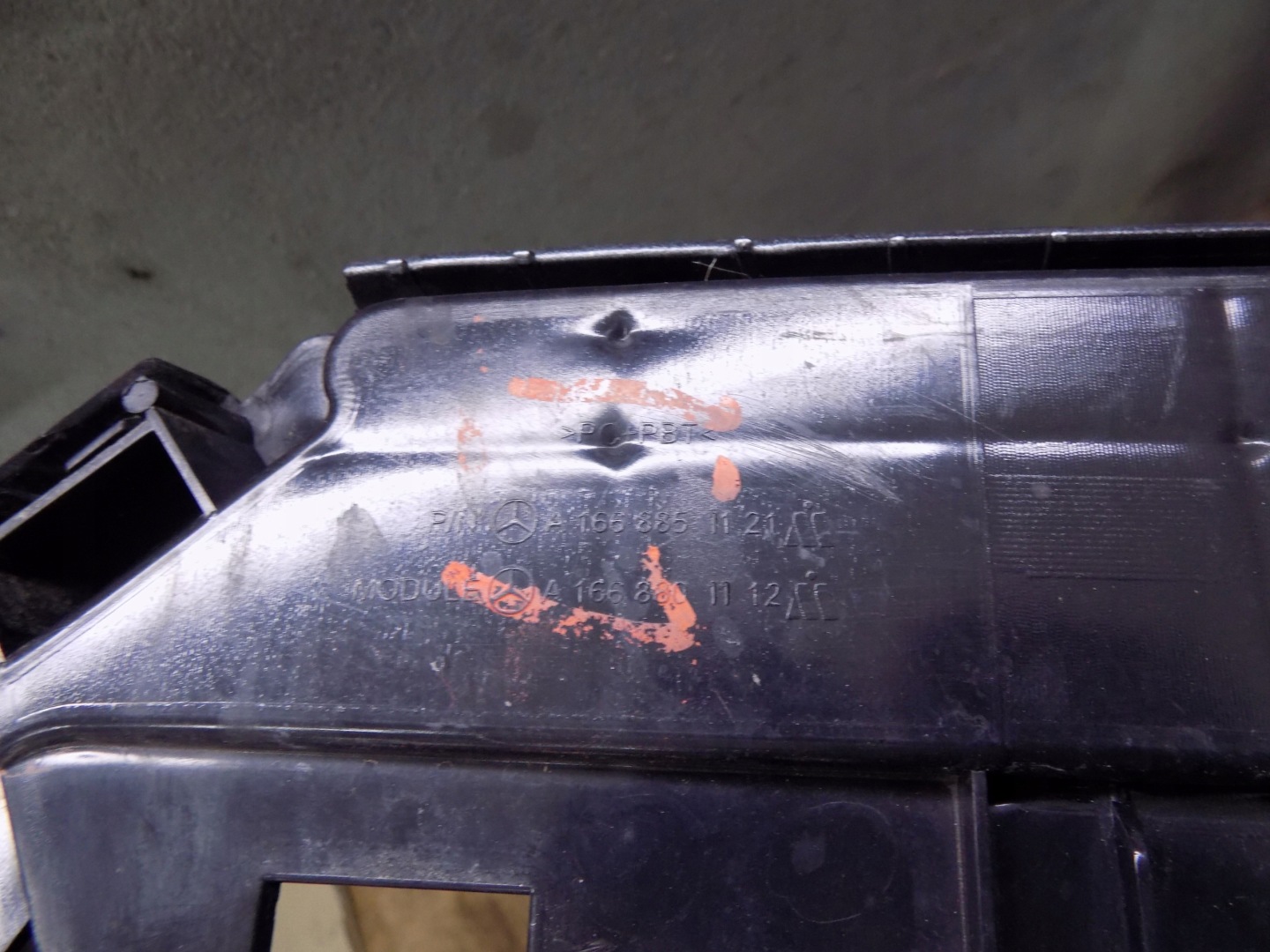 bumper bracket left rear part MERCEDES ML W166 13R
