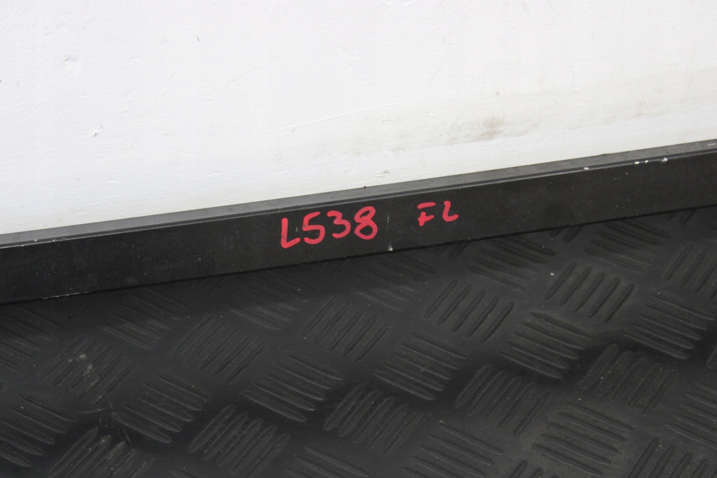 RINFORZO PARAURTI TRAVERZ LAND ROVER EVOQUE L538 LIFT