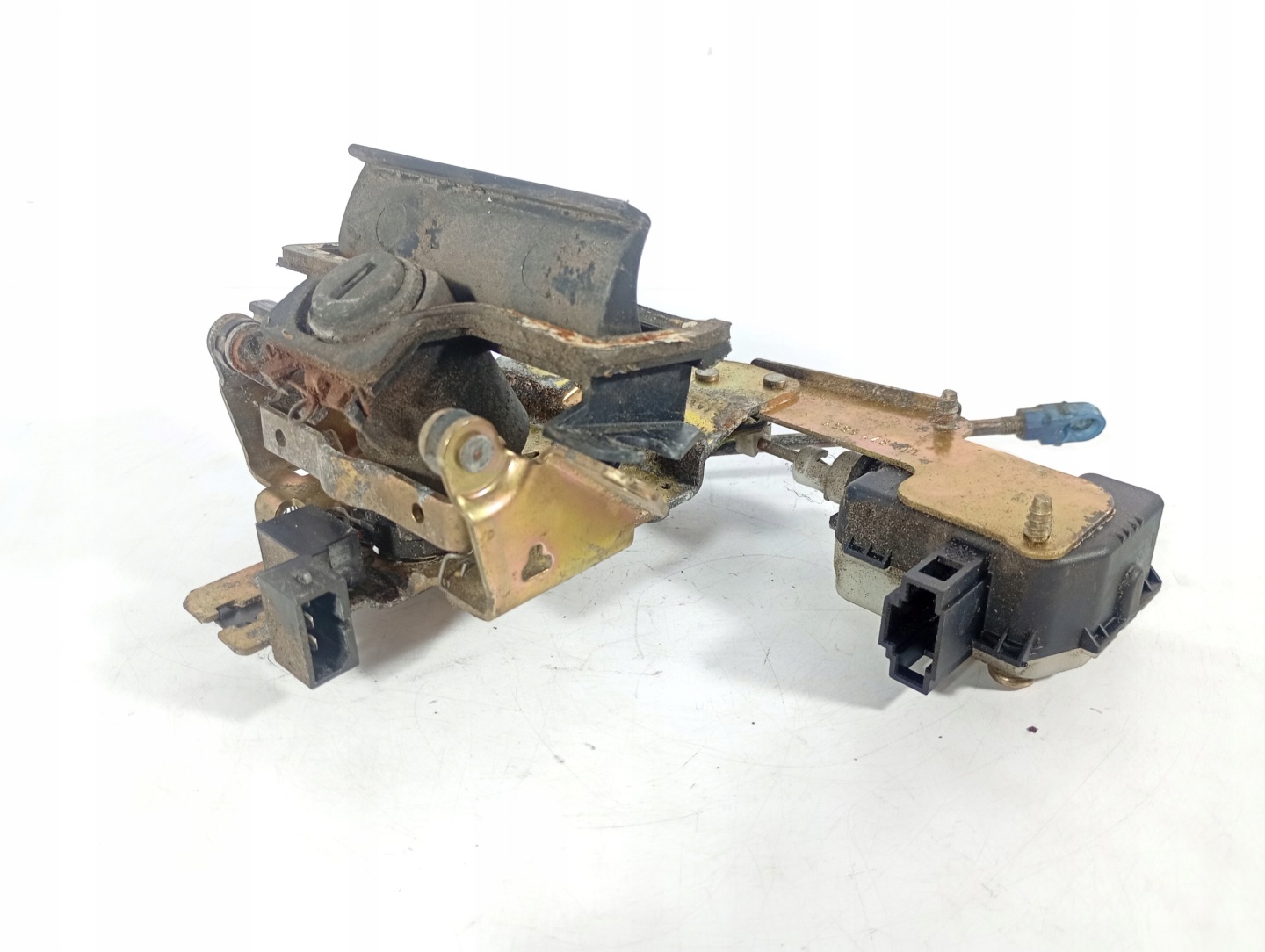 Octavia 1 95-10 handle bonnet boot rear part OE 1U9824565F