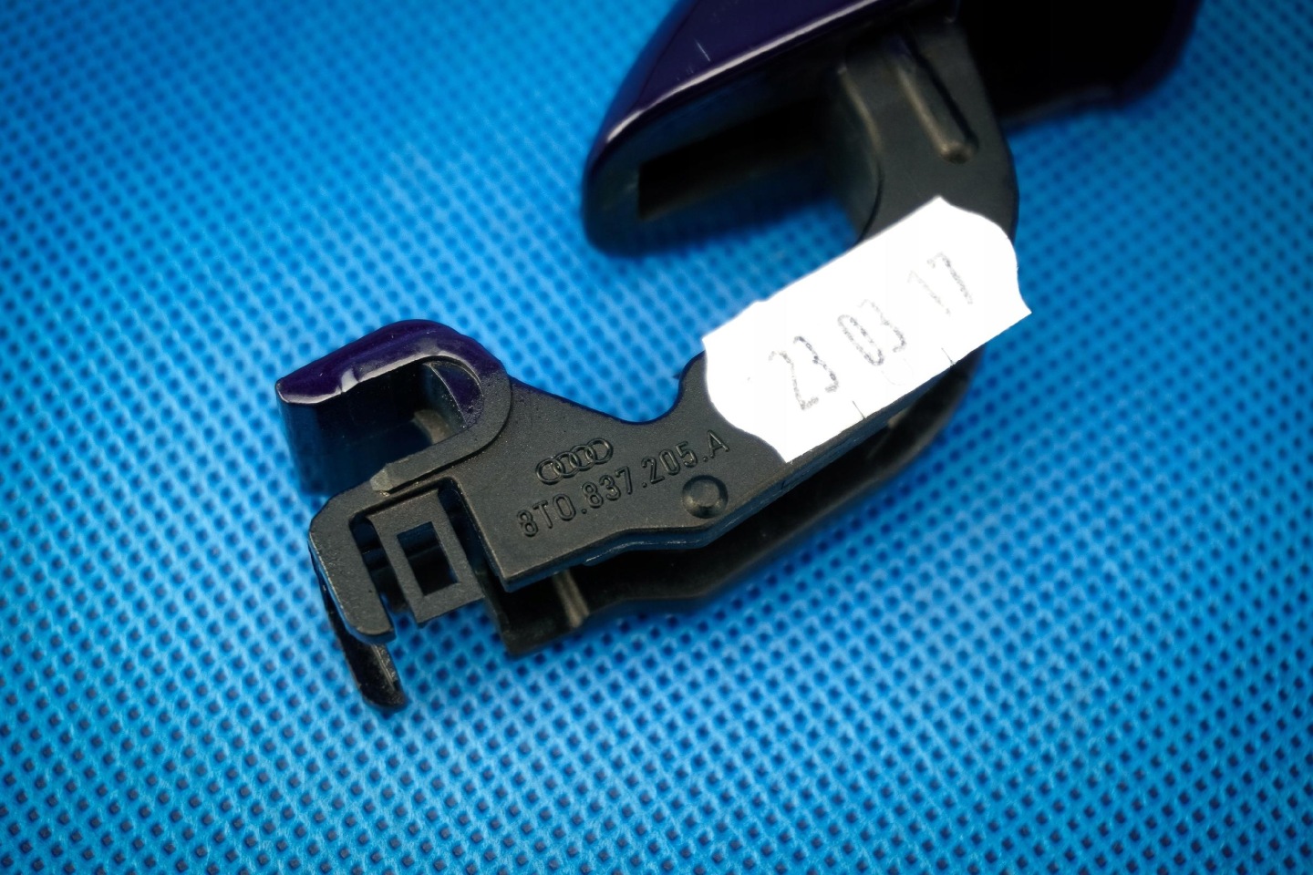 handle exterior Audi A1 A4 8K A5 8T 8T0837205A