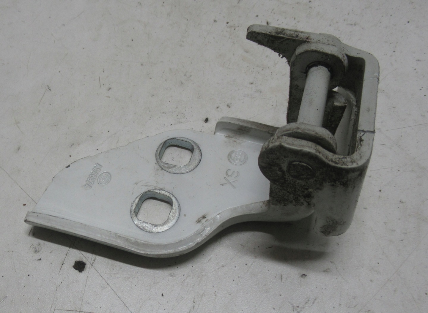 BOXER JUMPER DUCATO III LIFT hinge door left front GORA and DOL A046574