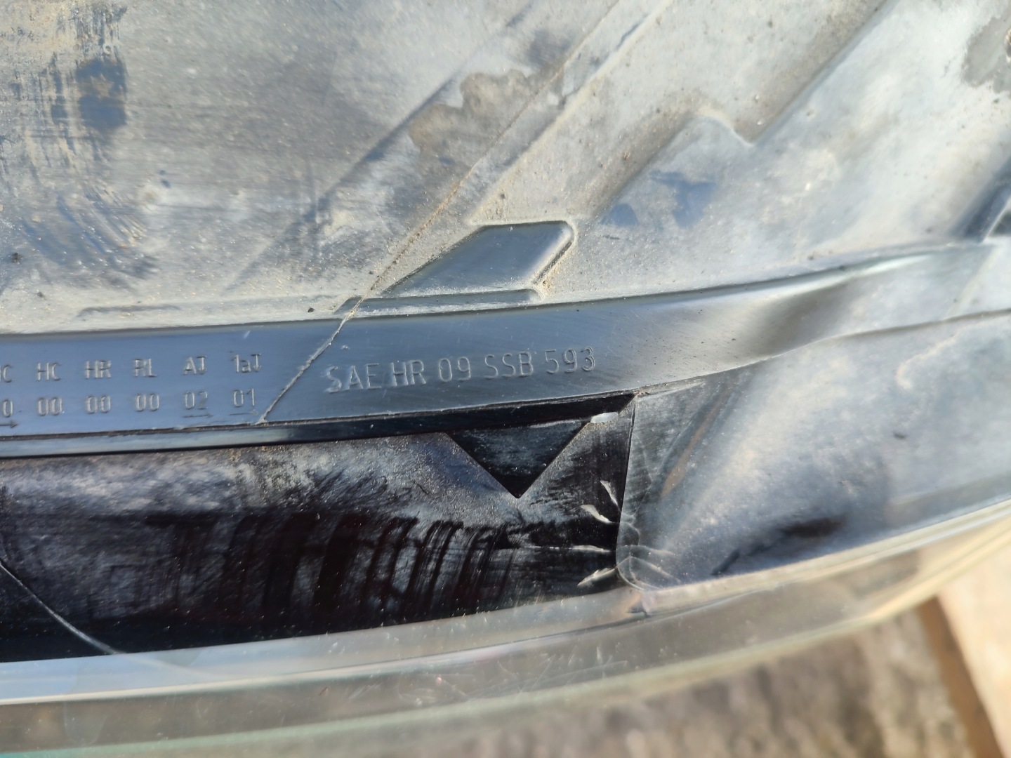light Volkswagen left front left front Volkswagen Jetta VI