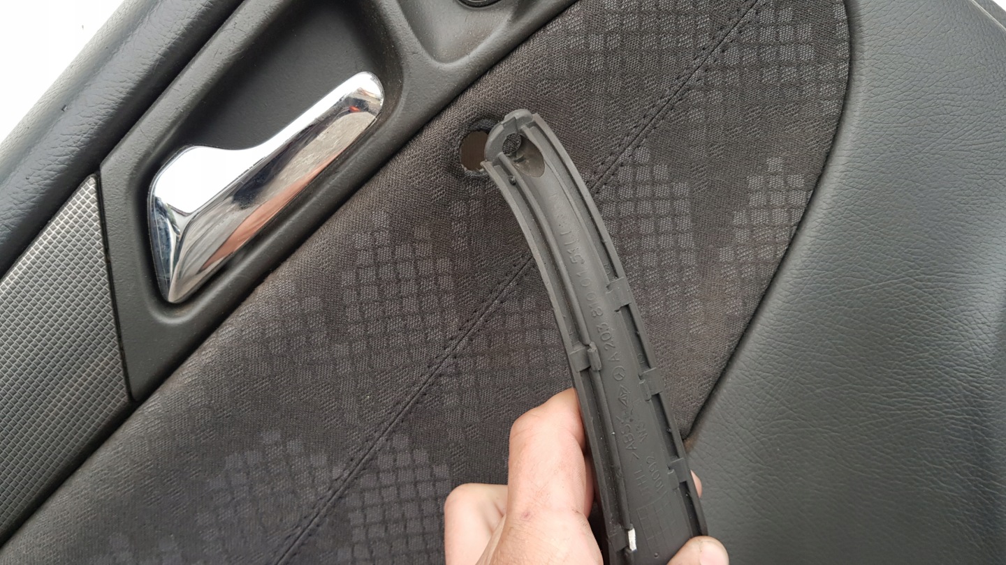 MERCEDES W203 side upholstery left rear part