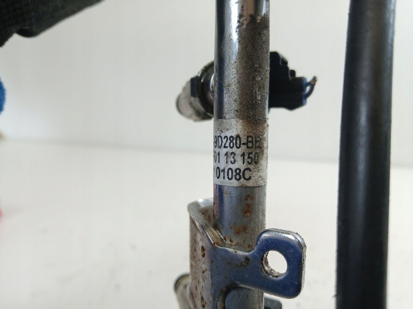 FORD MONDEO MK3 2.0 1.8 Rampe injection 0280156010