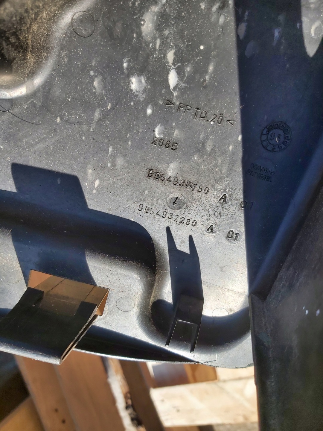 KLAPKA Blende Abdeckung der Sicherungen CITROEN C4 und 1.6 HDI