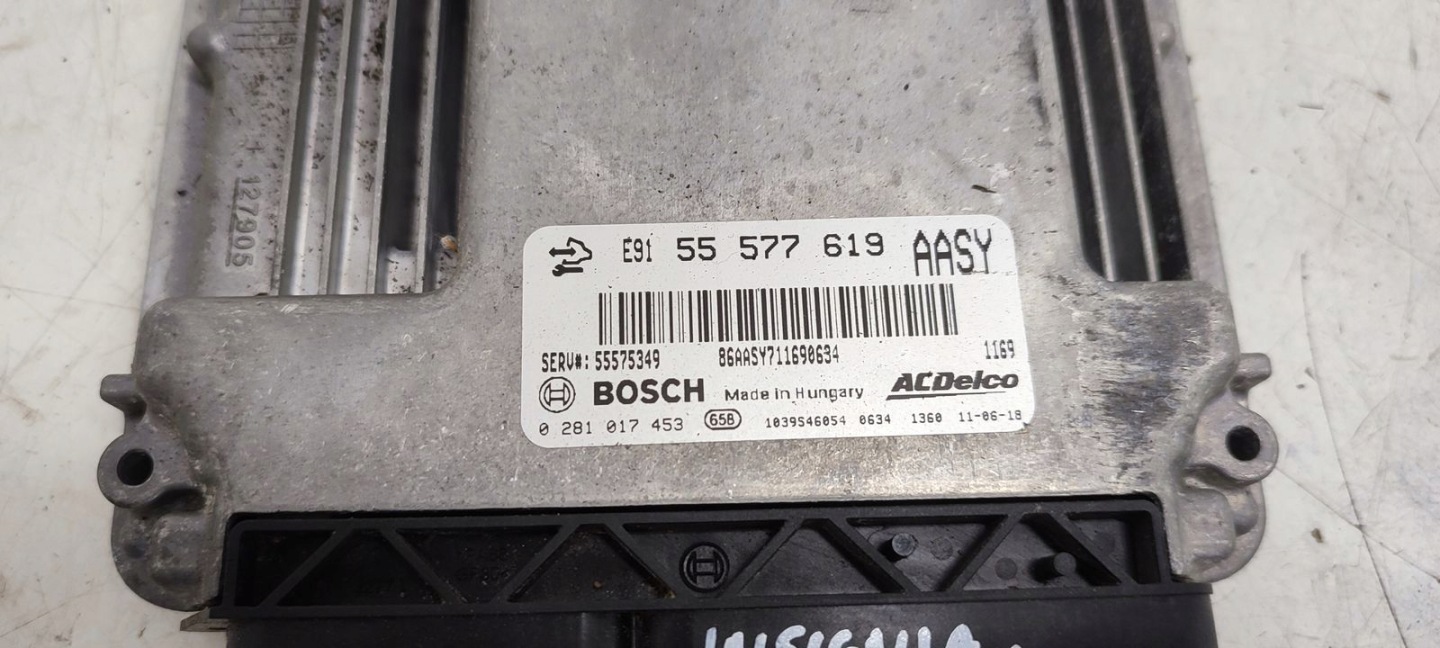 control unit computer of the engine Opel Insignia A LIFT 2,0 CDTI