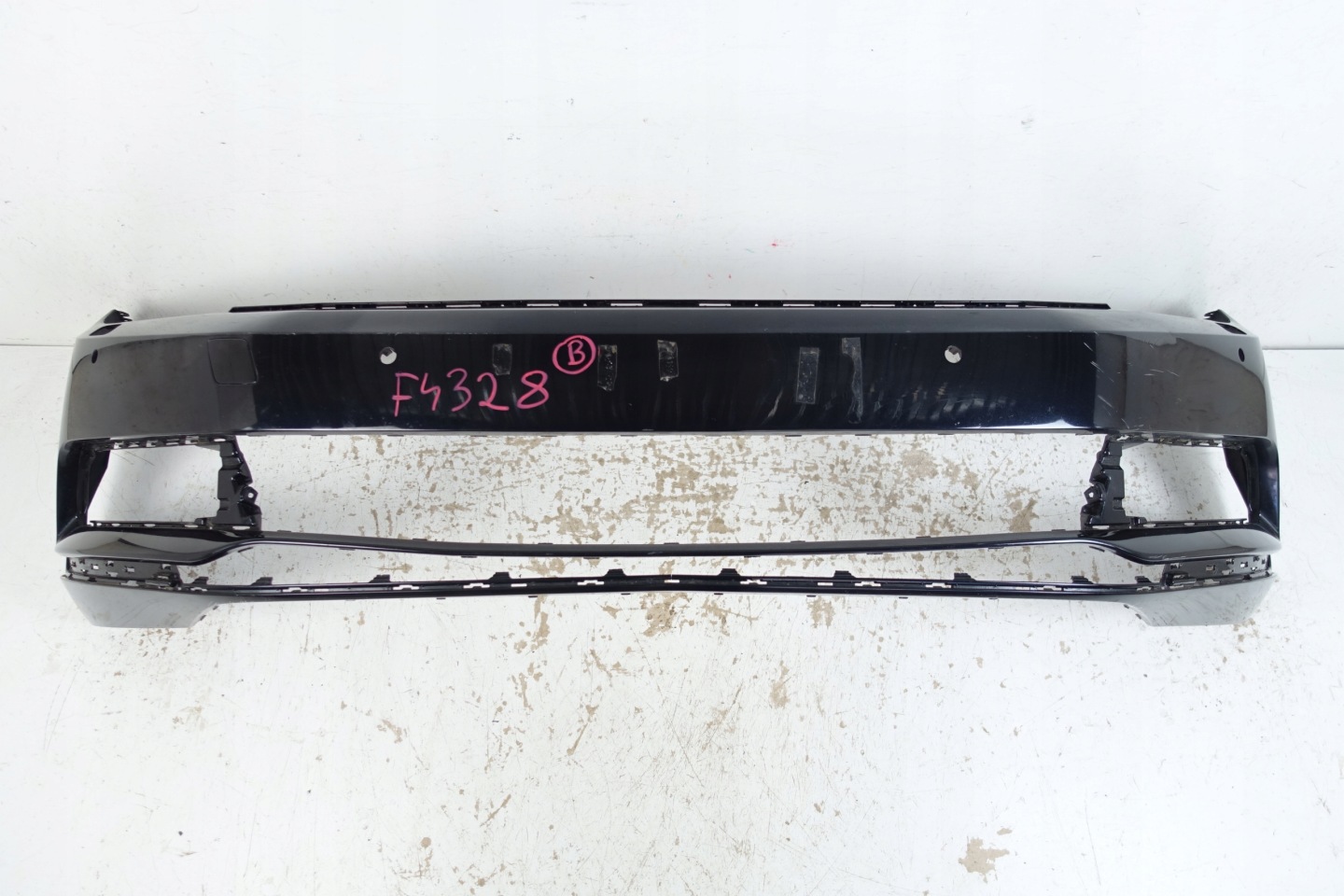 VW PASSAT B8 3G0 2014- bumper front front 3G0807221A