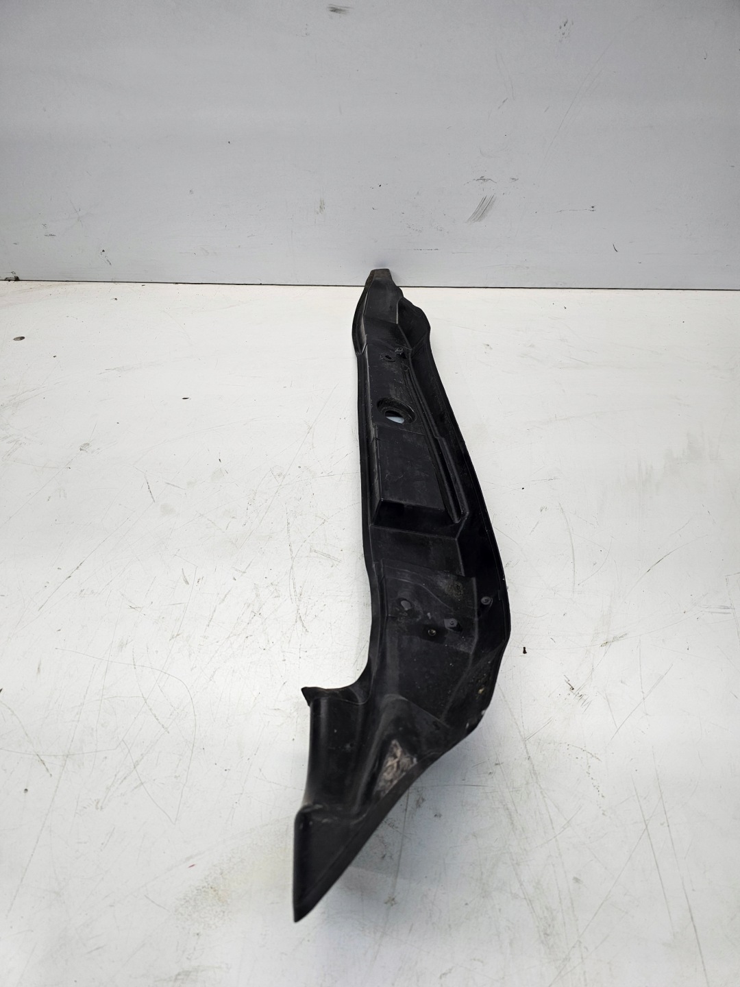 INSONORISATION AILE GAUCHE AUDI Q5 8R 8R0821111B
