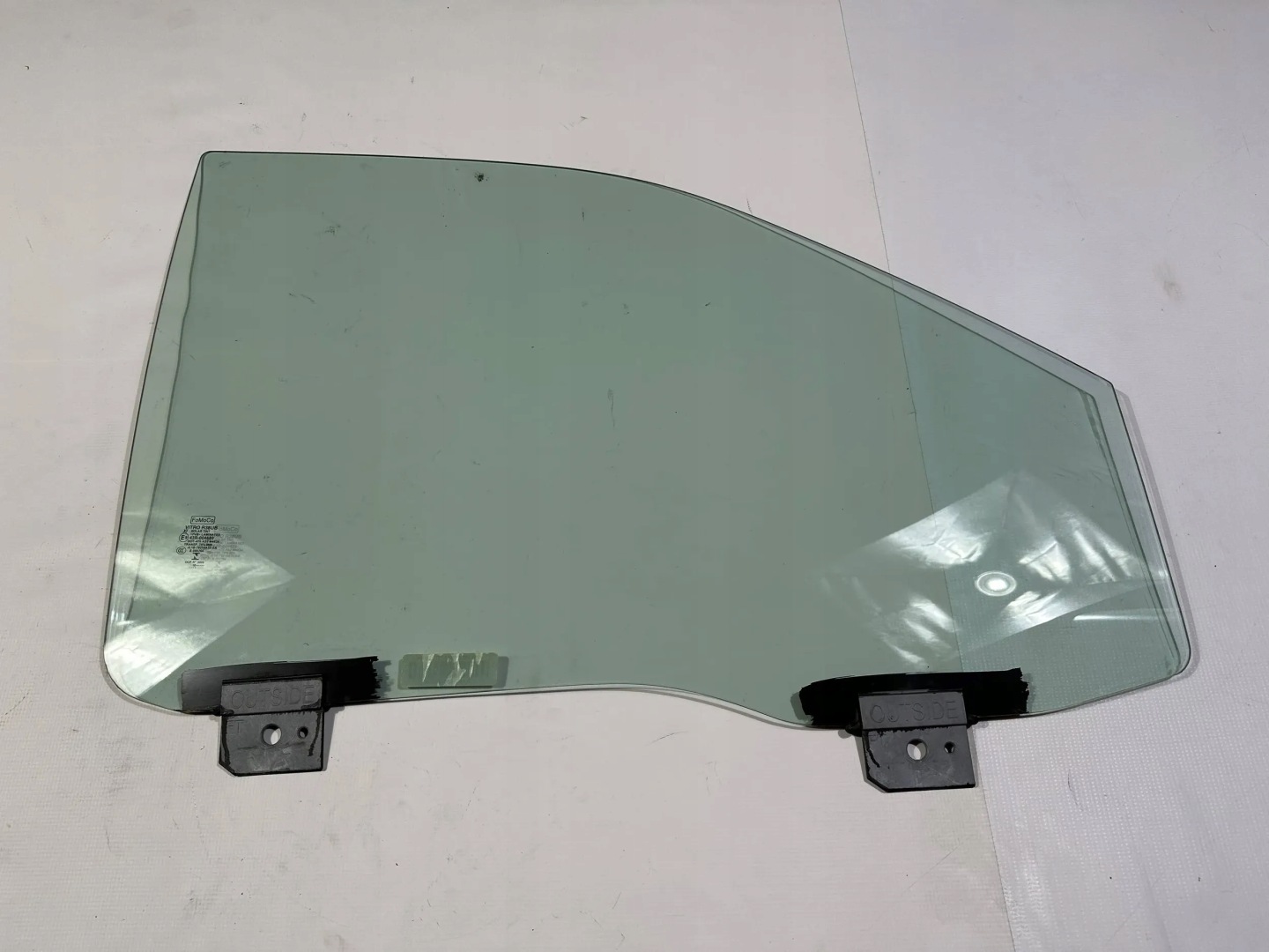 window front front side right Ford Expedition 2018+