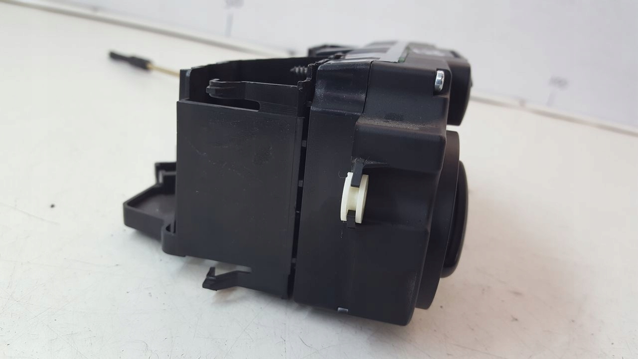 Panel BOCCHETTE VW Golf V 1,6