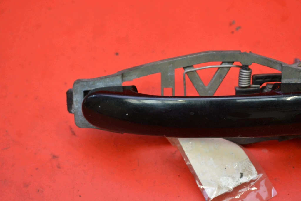 handle left front front black 1T0837885 VW TOURAN 1 and 03-06
