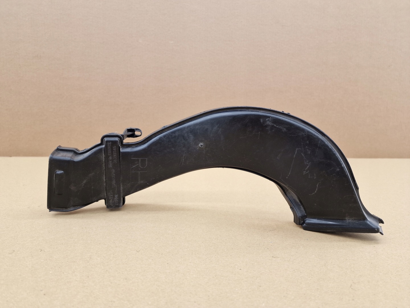 drain air hose right rear part VOLVO XC90 II