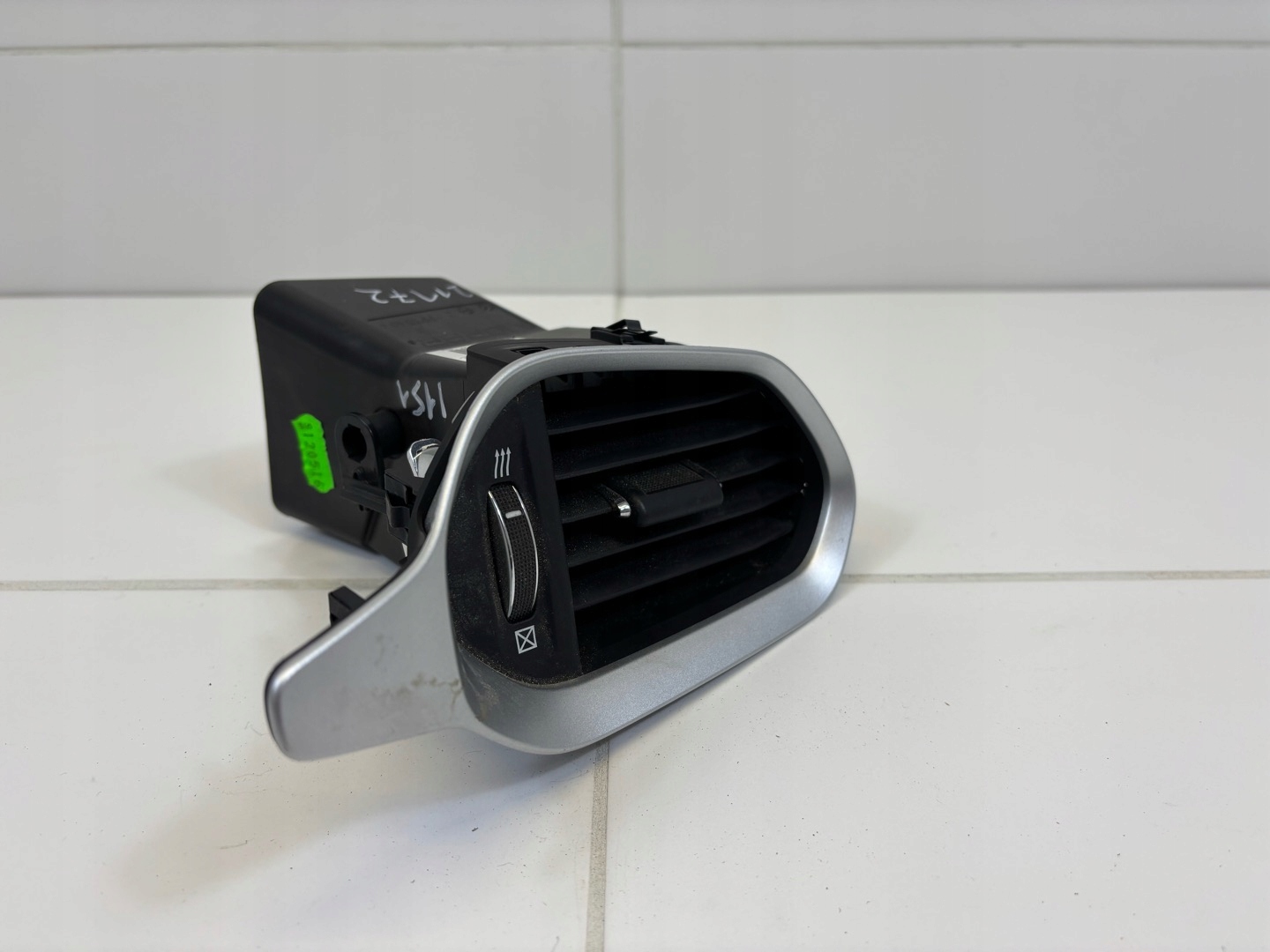 grid air conditioning devices Jeep Renegade 2018 07356156880