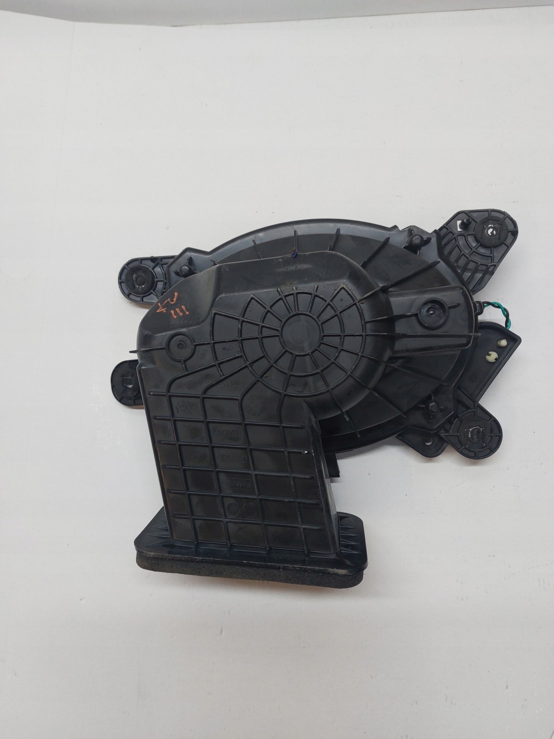 reprák SUBWOOFER FORD KUGA MK3 LJ6T-19A067-AB