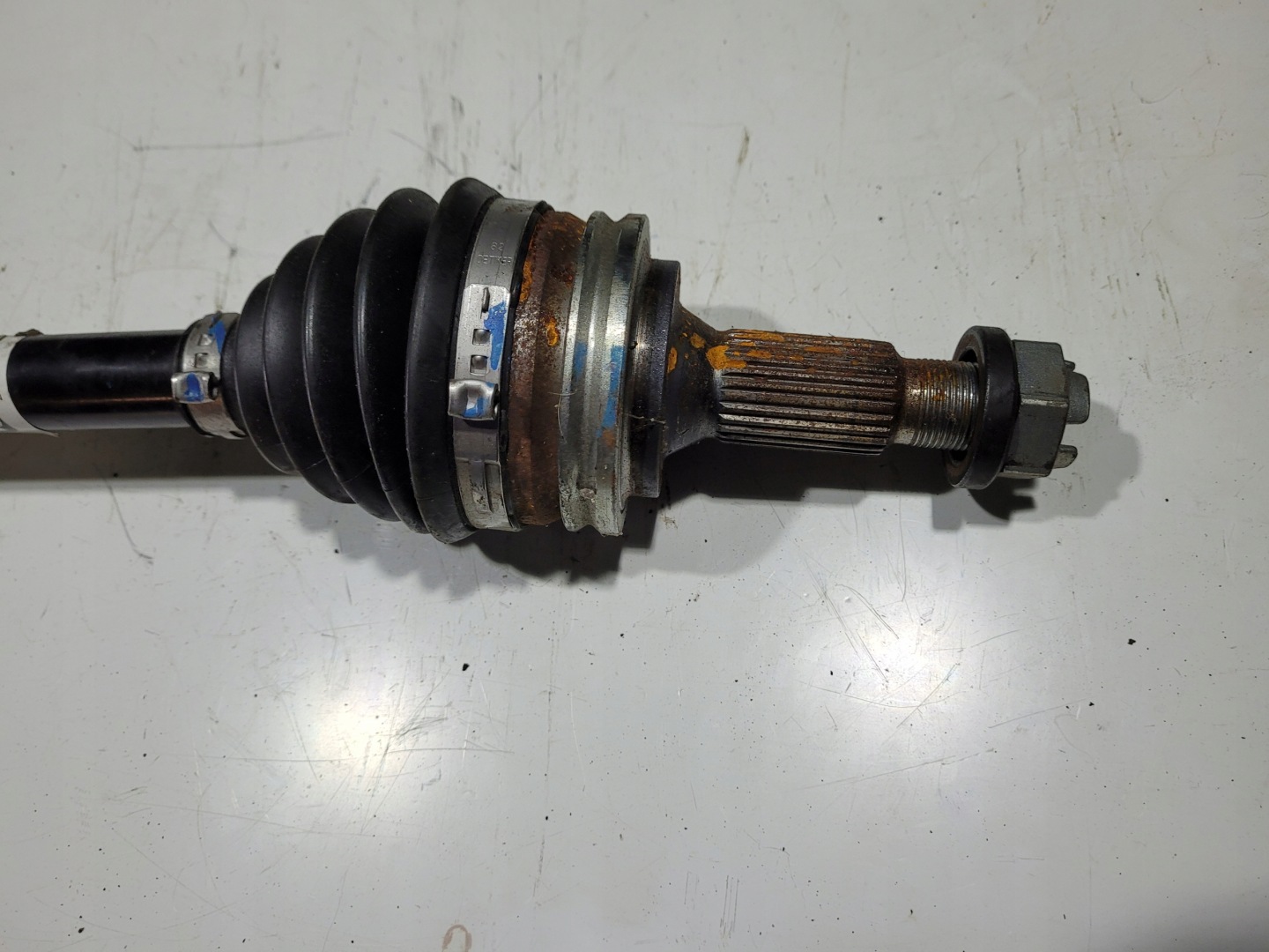 semi-axis left short. PEUGEOT 3008 II 5008 II 1.6 THP