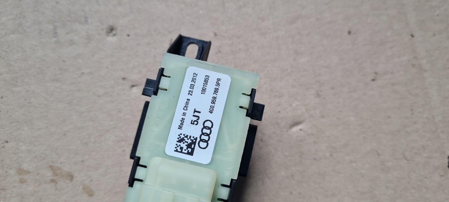 A6 C7 4G switch PRZYCISKPAMIECI seat 4G0959769