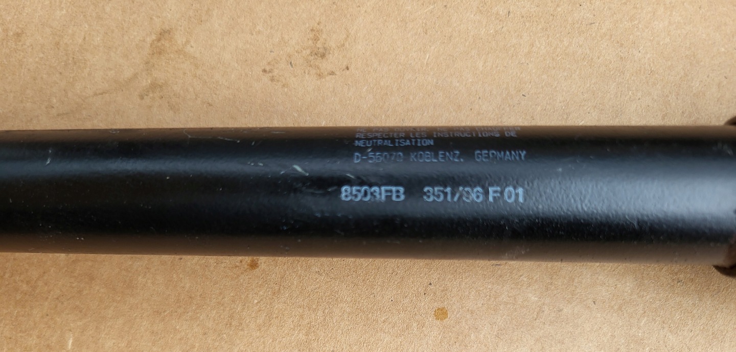 damper shock absorber PRZEKLADNI steering wheel AUDI A8 D2 A4 B5 VW PASSAT OE