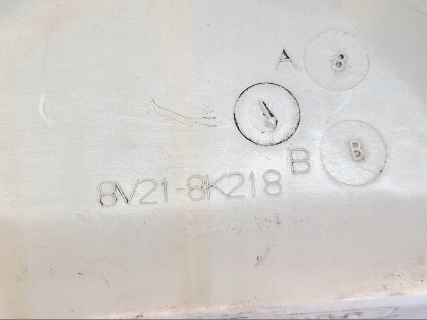 water tank Ford B-MAX 1.6 TDCI 2012 ROK 8V218K218