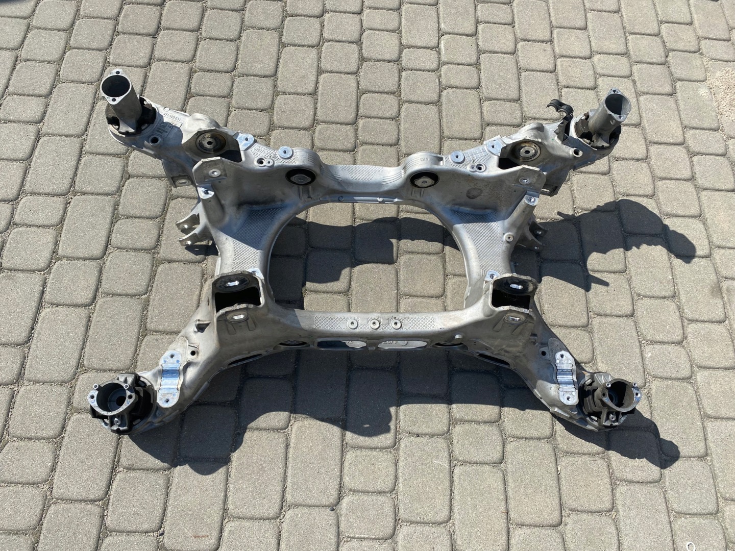 axle beam subframe axle beam rear part rear. PORSCHE PANAMERA 971 OE
