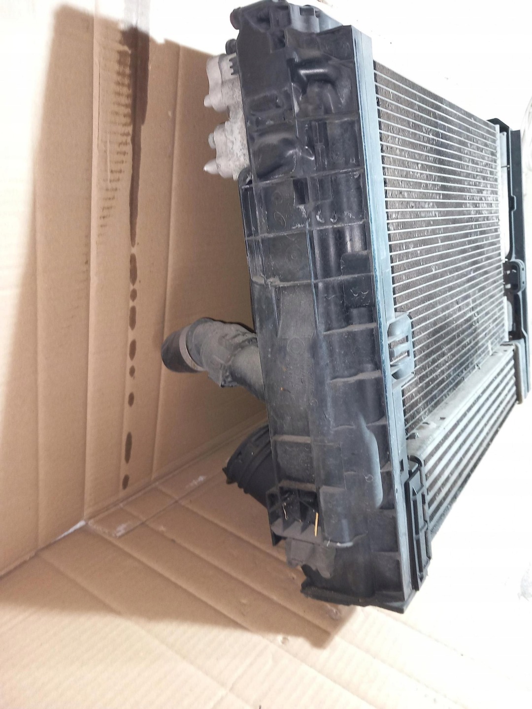 KOMPLET Radiateur BMW SERIA 3 E90 E91 2.0D N47 7801993 05-12