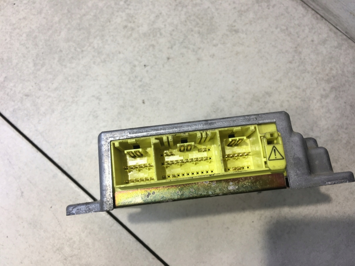 module airbag MAZDA PREMACY and 1.8 C10057K30A