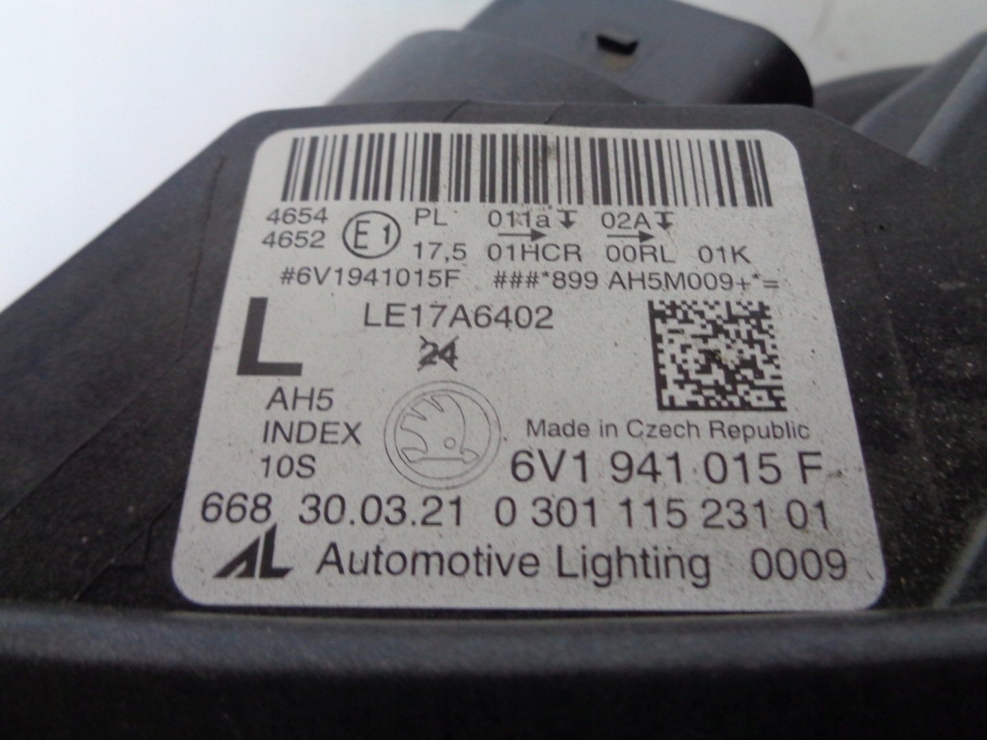 light left REFLEKTOR SKODA FABIA III 3 6V 6V0 18- LIFT FULL LED