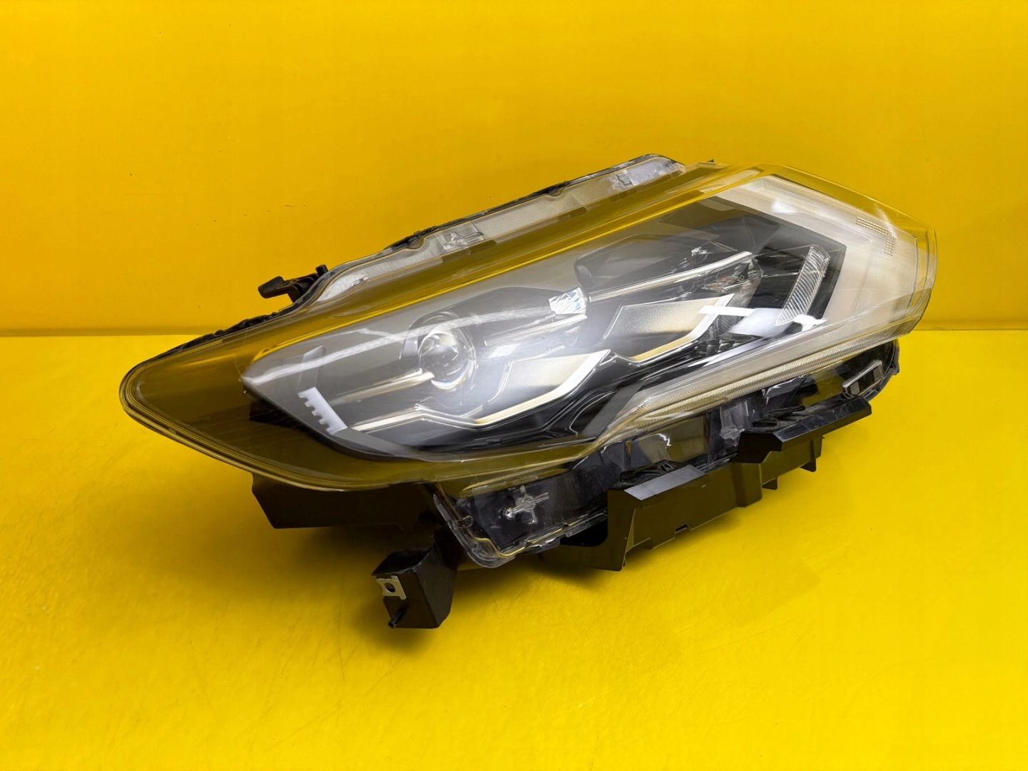 feu droit Nissan X-Trail T32 Lift Full Led