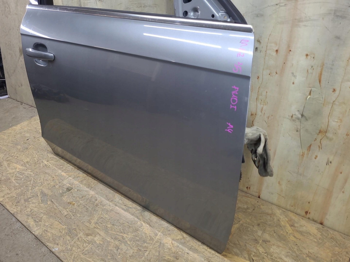 door front right side Audi A4 B8 2009