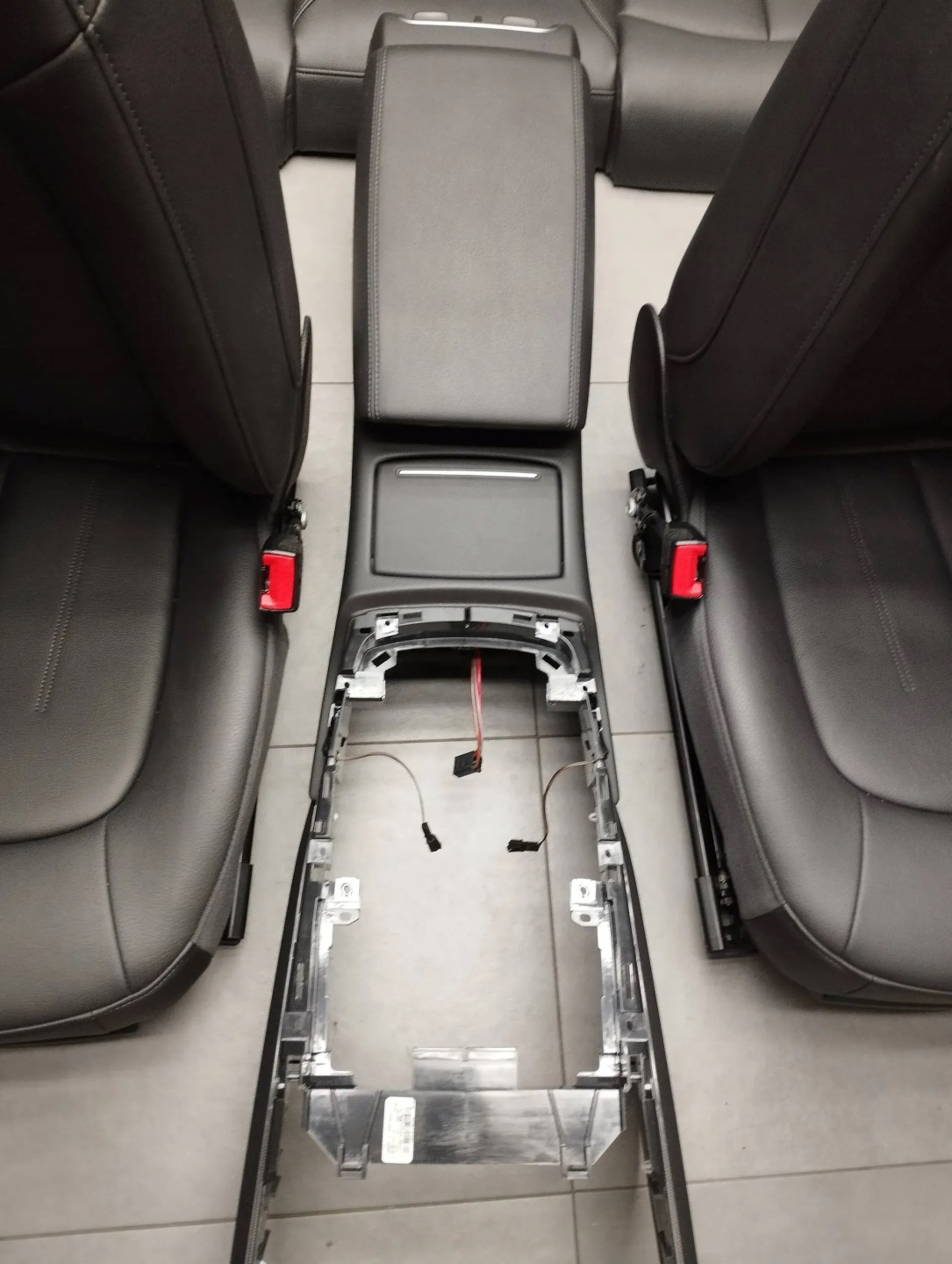 Audi A6 C7 4G sedan seats side leather without AIRBAGOW
