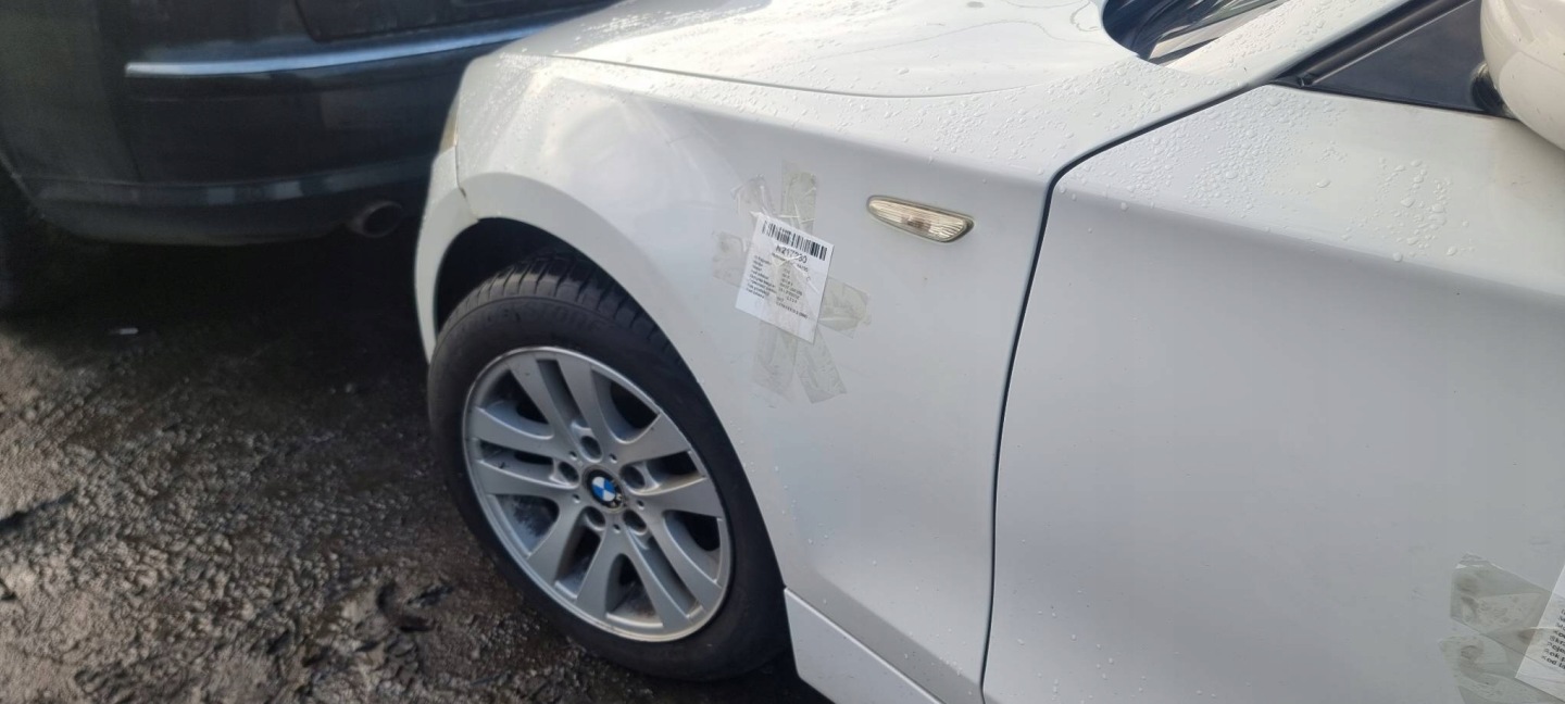 fender left front ALPINWEISS 300 BMW SERIA 1 E87