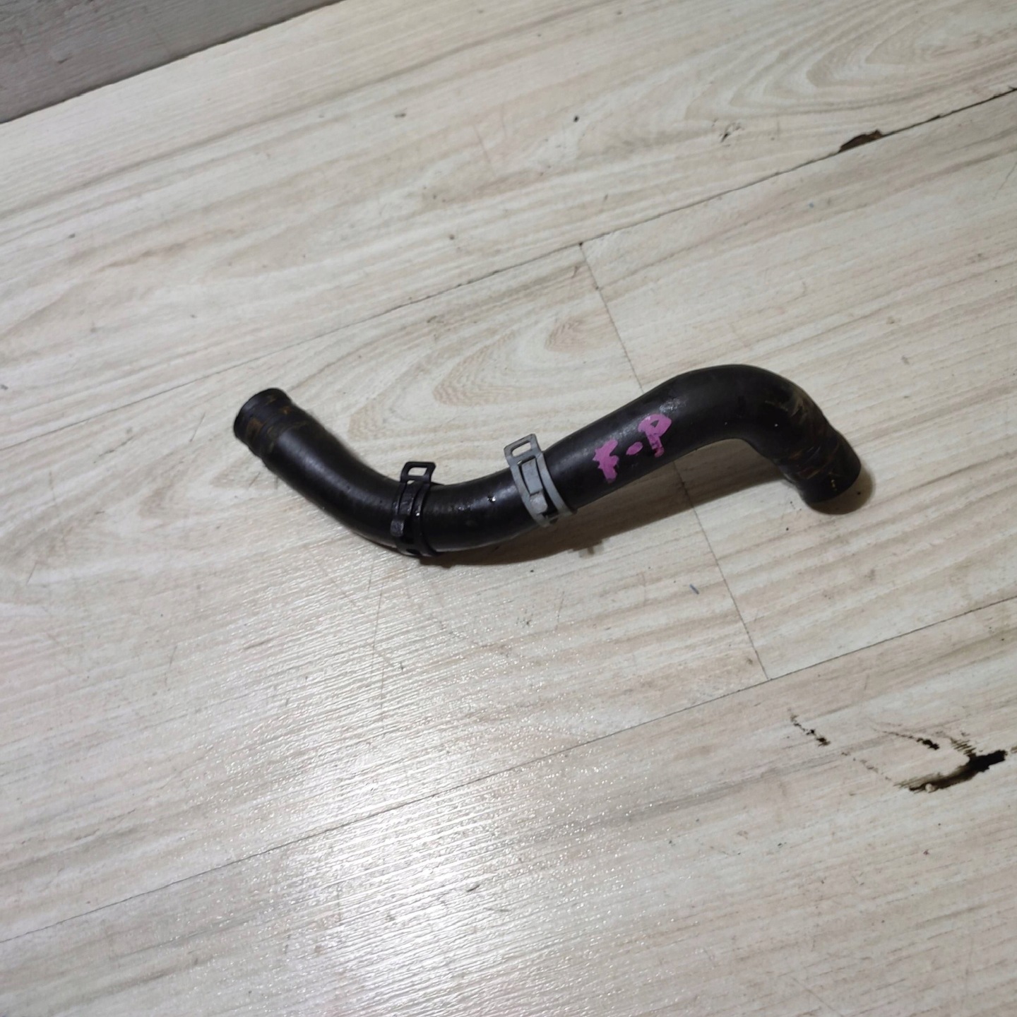 Schlauch wodny Turbolader Jaguar F-Pace 54124