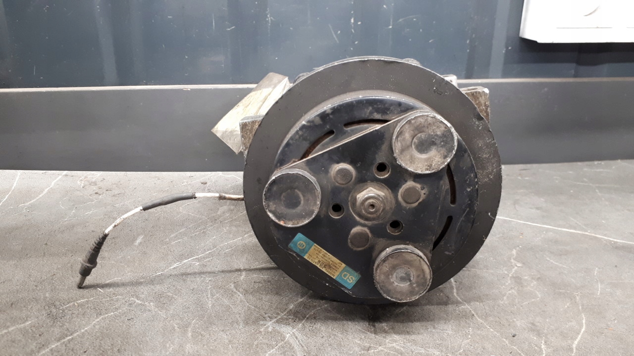 Klimakompressor klimaanlage RENAULT 7700860997C