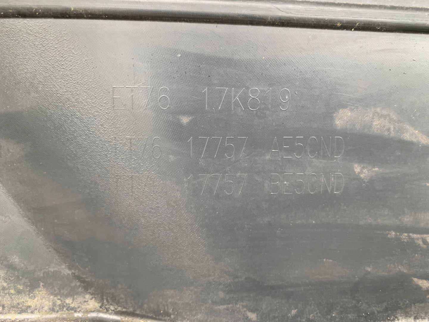 Ford Tourneo nárazník předek 14-18 ladny