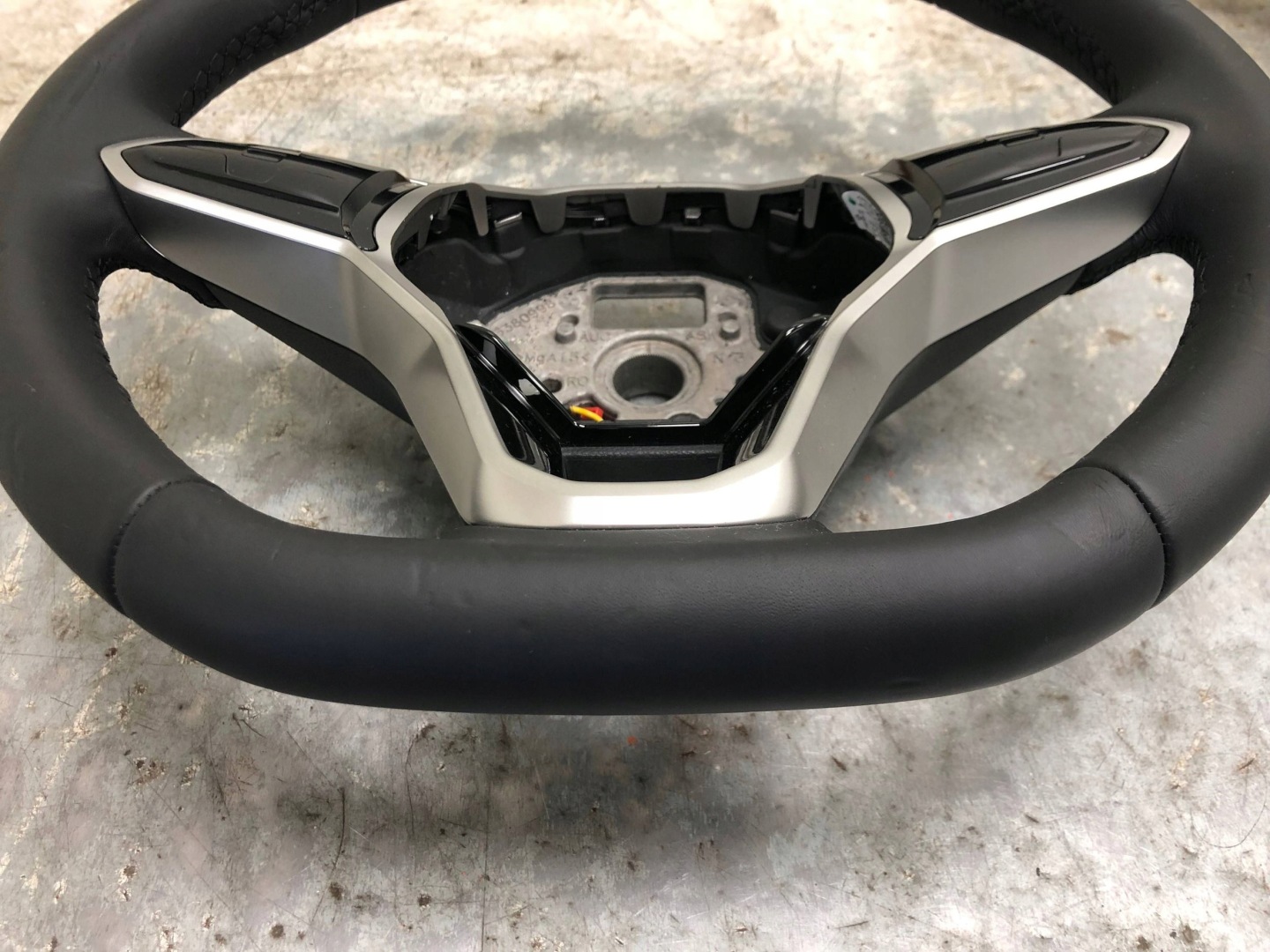 lenkrad Leder MULTIFUNKCJA DOTYKOWA VW ID3 ID.3 ID4 ID.4 10A419089