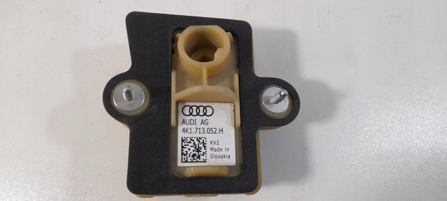 Audi A6 C8 4K Element odblokowujacy Getriebe 4K1713052H (T382)