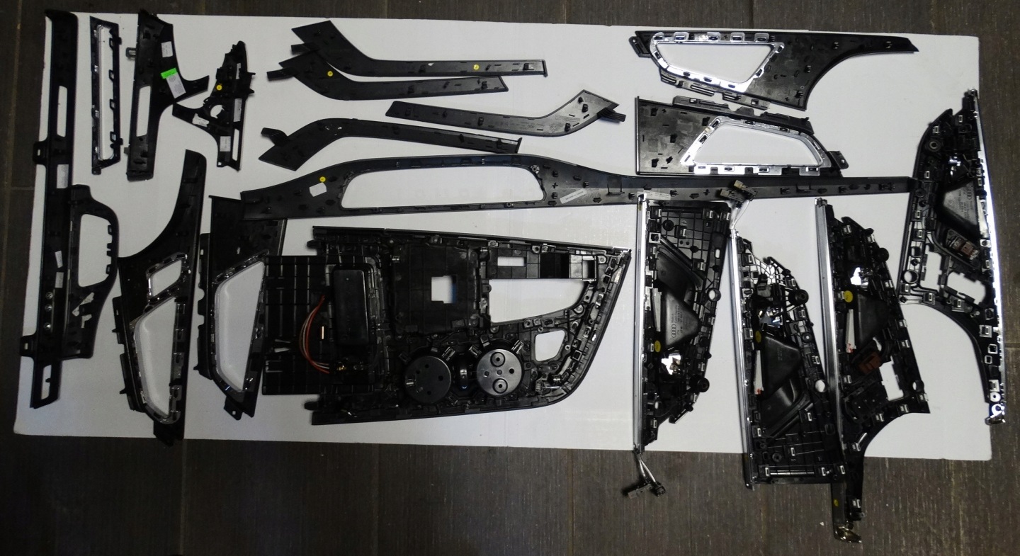 IDEALNE modanatura DECORY DEKORY LED AUDI Q7 4M 1