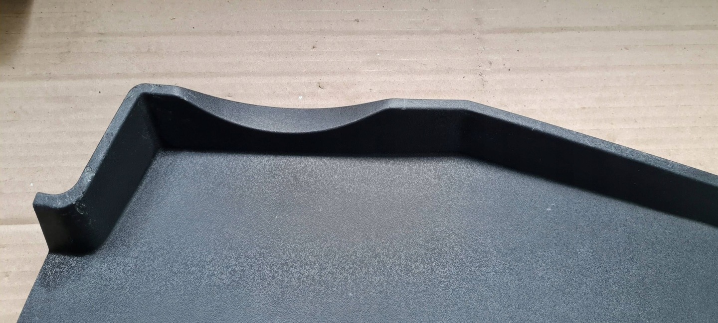 SQ8 4M RSQ8 Q8 cover cap under the window 4M8819447
