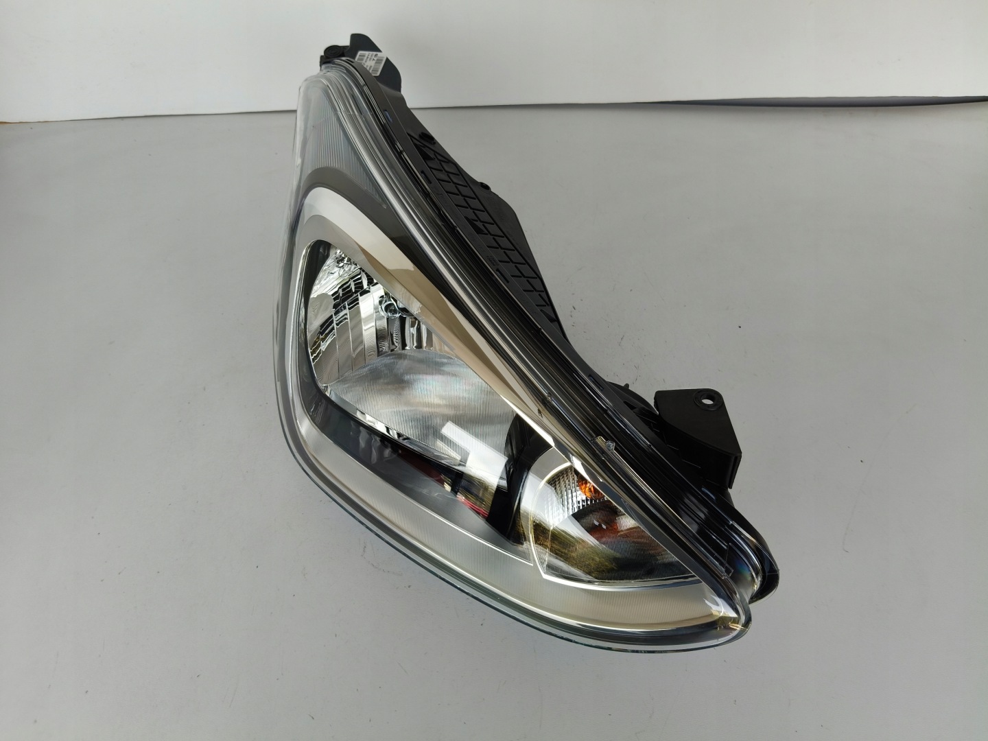light right REFLEKTOR HYUNDAI I10 II 13