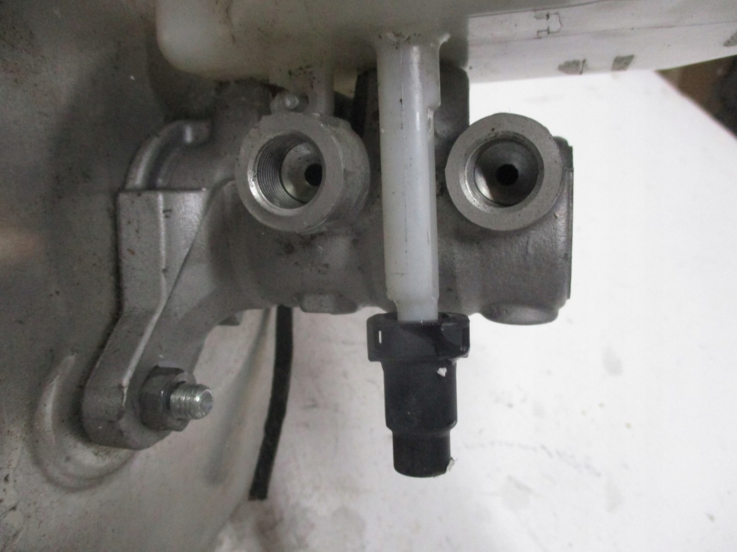 servo servo JAGUAR J9C3-2B195-BB