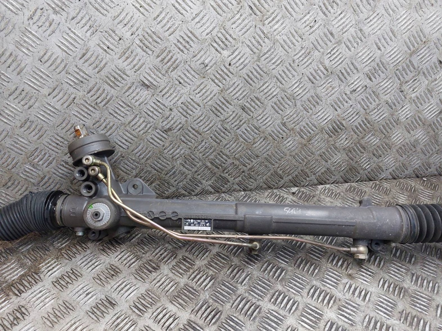 control drag rod servo steering SKODA SUPERB and 8D1422074F