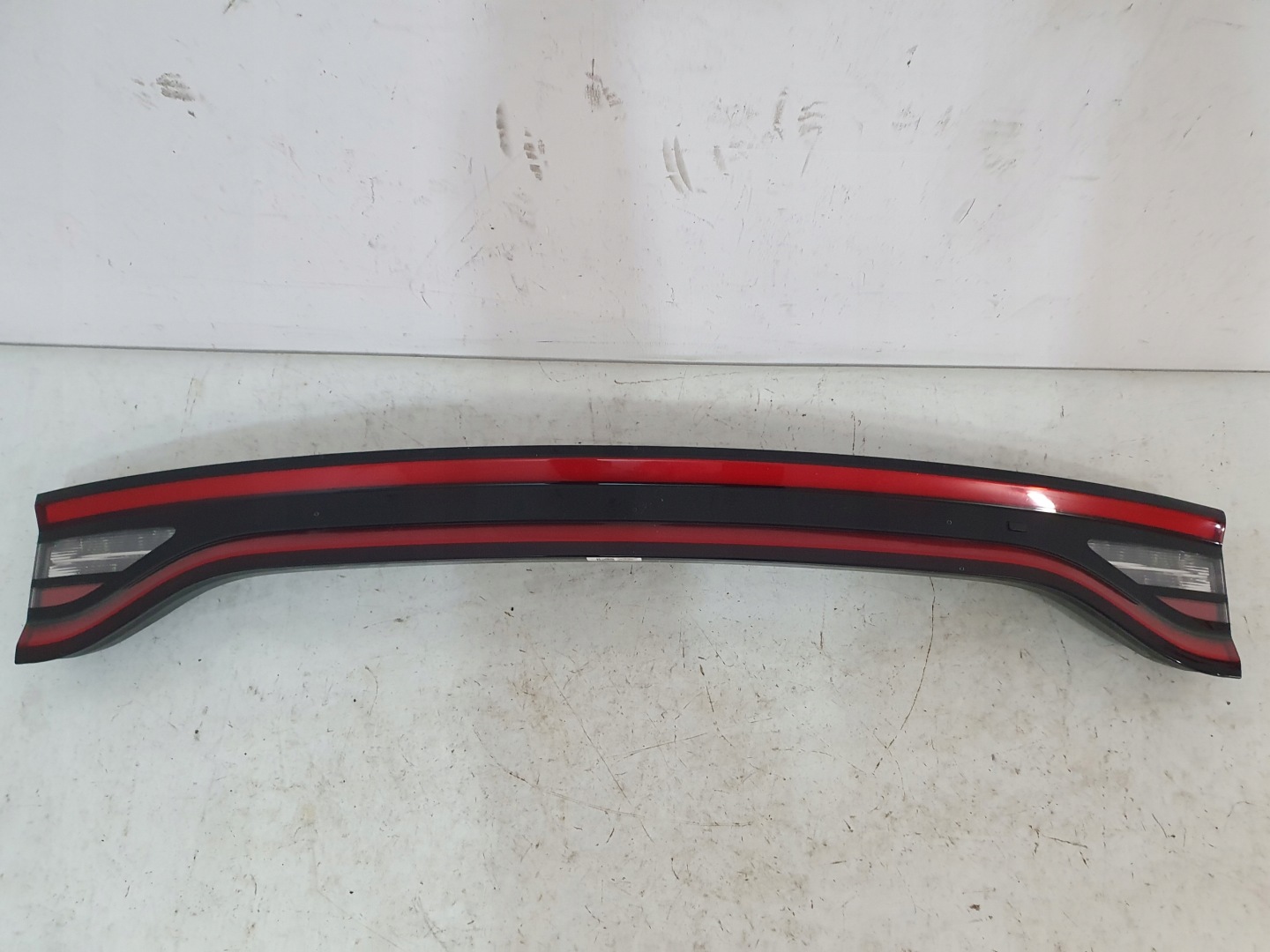 DODGE CHARGER 19- feu arrière arrière du capot couverture