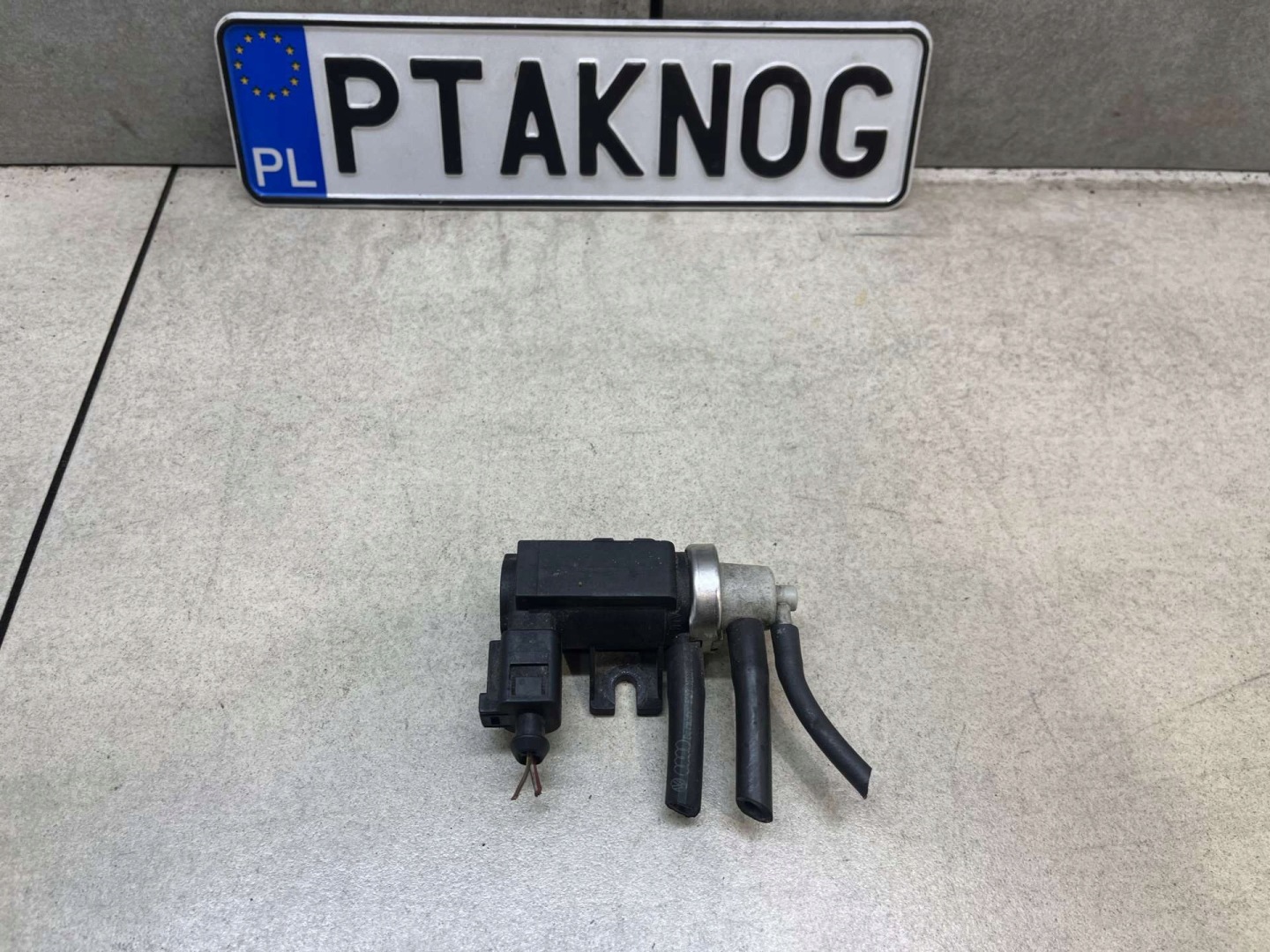 Vanne à vide AUDI A4 B6 2.5 TDI 72290345