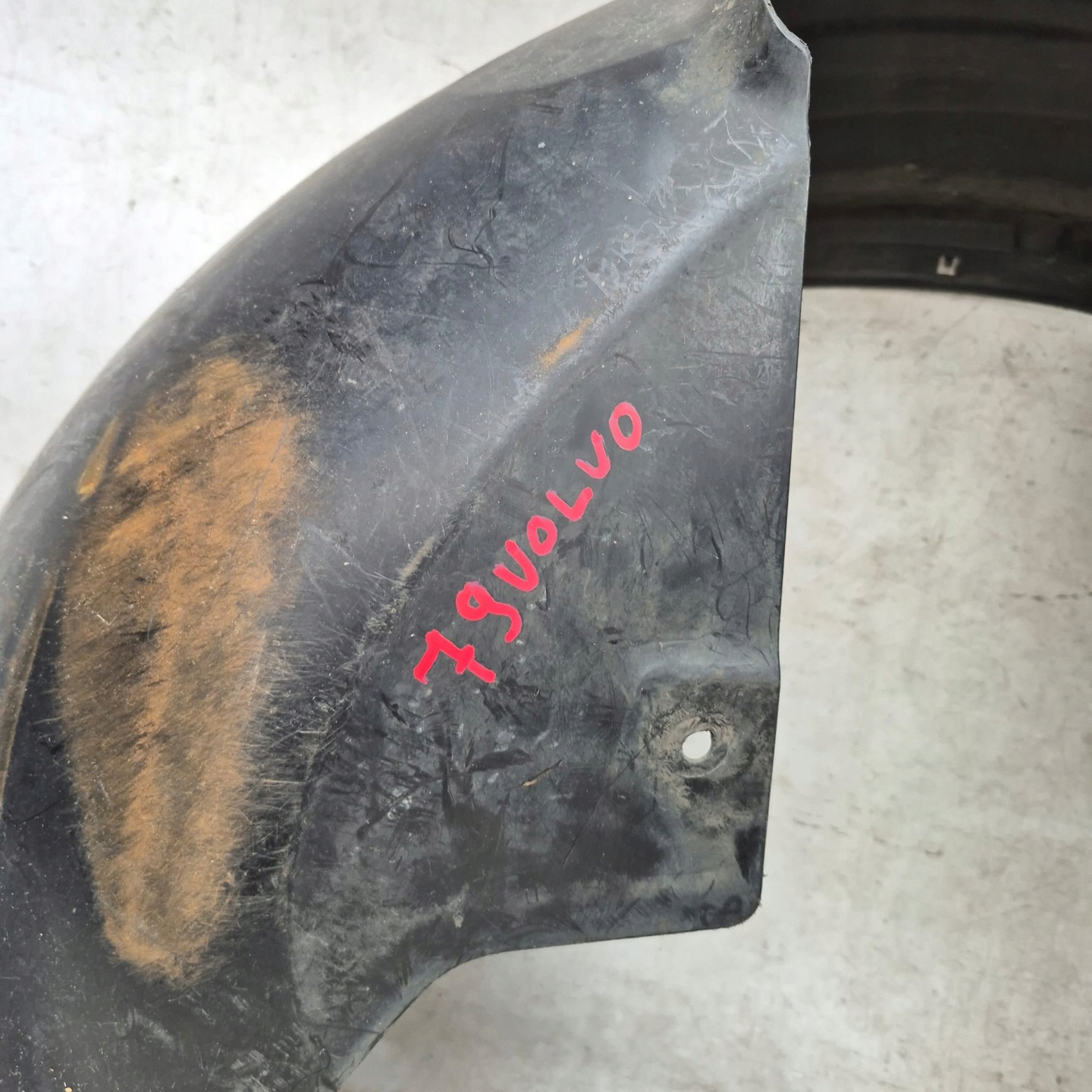 POLESTAR 2 20-> mudguard front front left