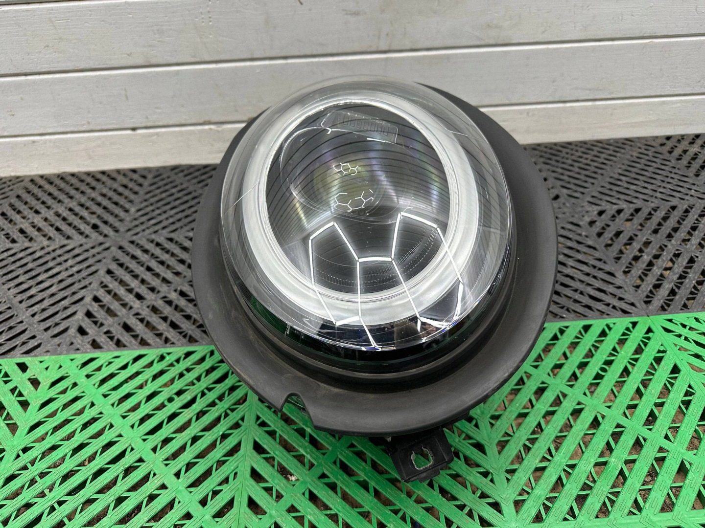 light front side right Mini One - Cooper F56 F55 LCI BLACK 5A01962