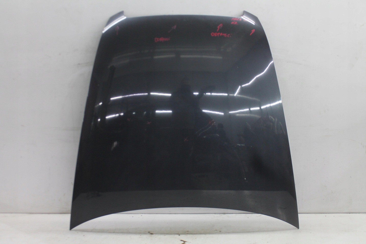 Capot AUDI A6 C6 des roues. LZ7Q 04-11