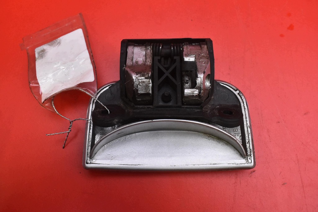 handle left front front SREBRNA 96200482 CITROEN BERLINGO 1 and LIFT 02-12